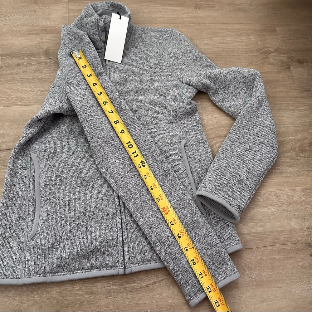 Aritzia Golden Regulate Grey Zip-Up Jacket - Picture 2 of 11